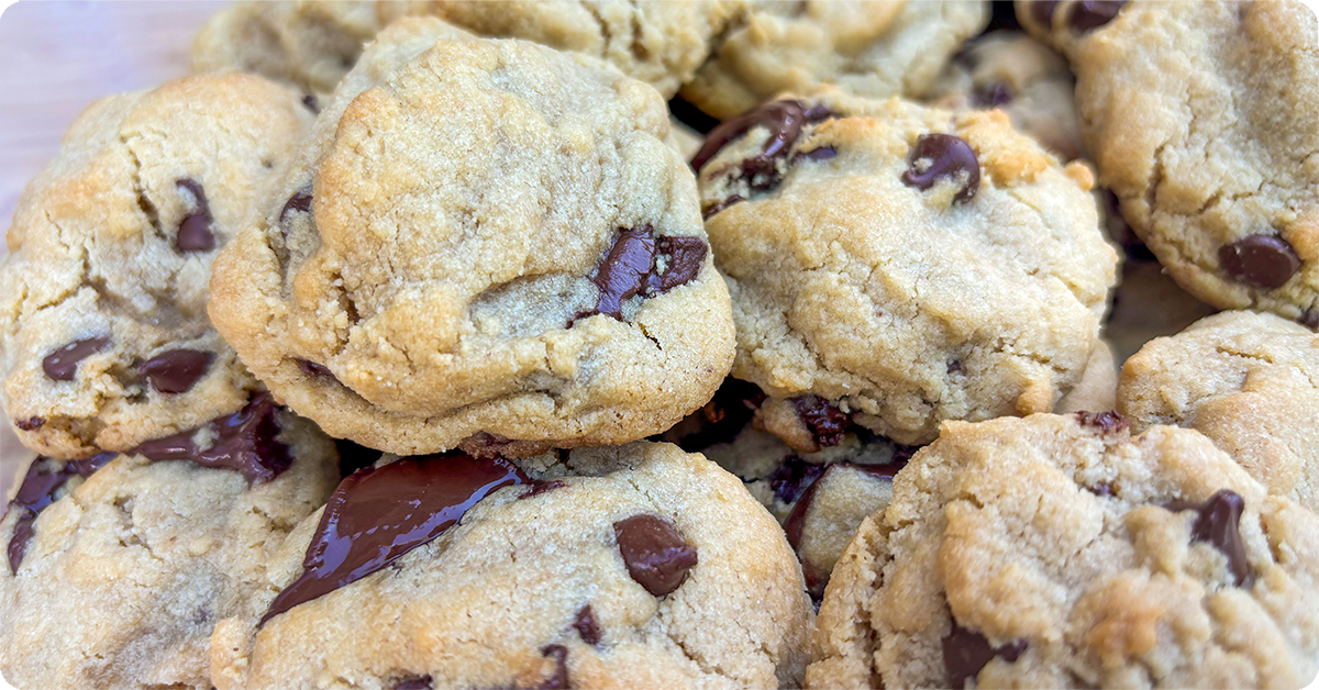 IFA_Blog_Jumbo Chocolate Chip Cookies6