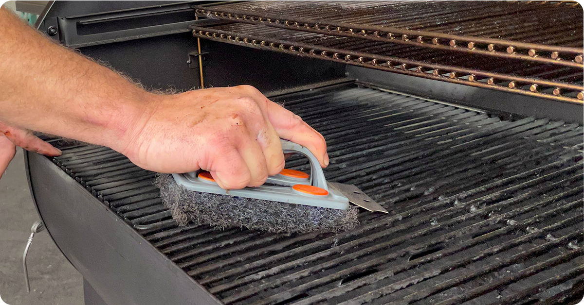 Cleaning Grill Grates The Right Way
