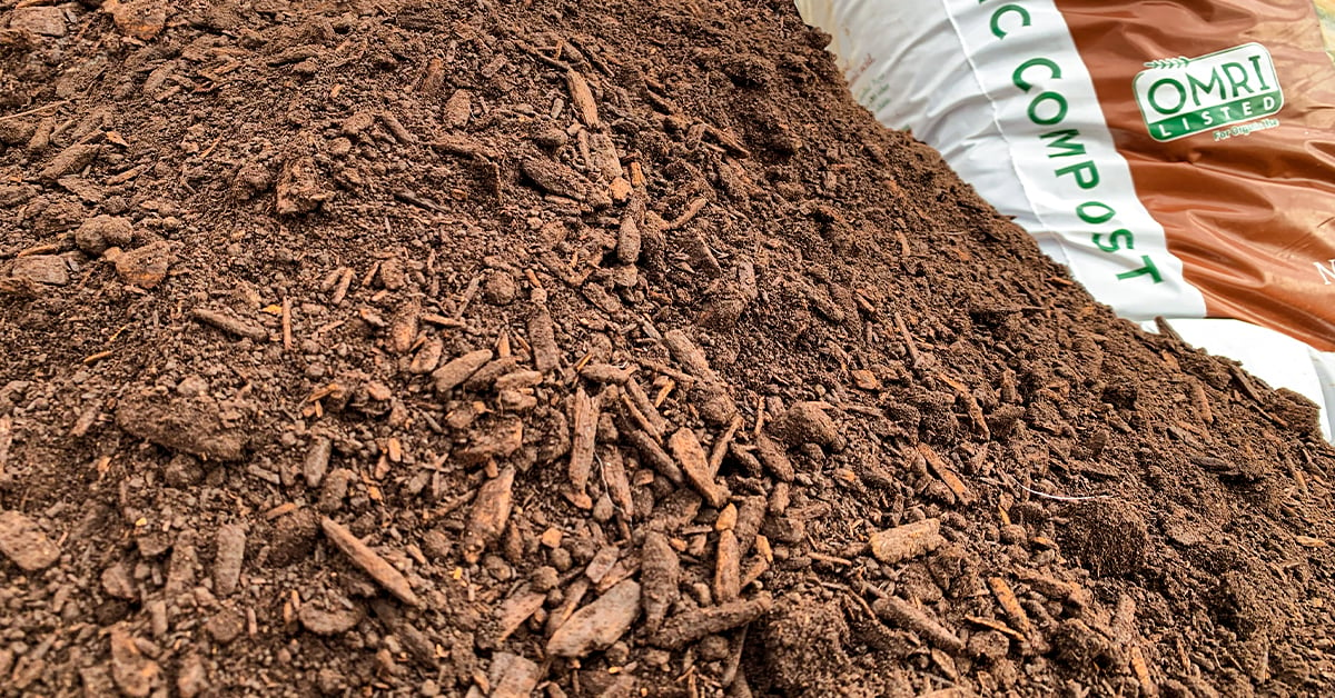 The Best Compost, Mulch and Soil Amendments for Your Garden